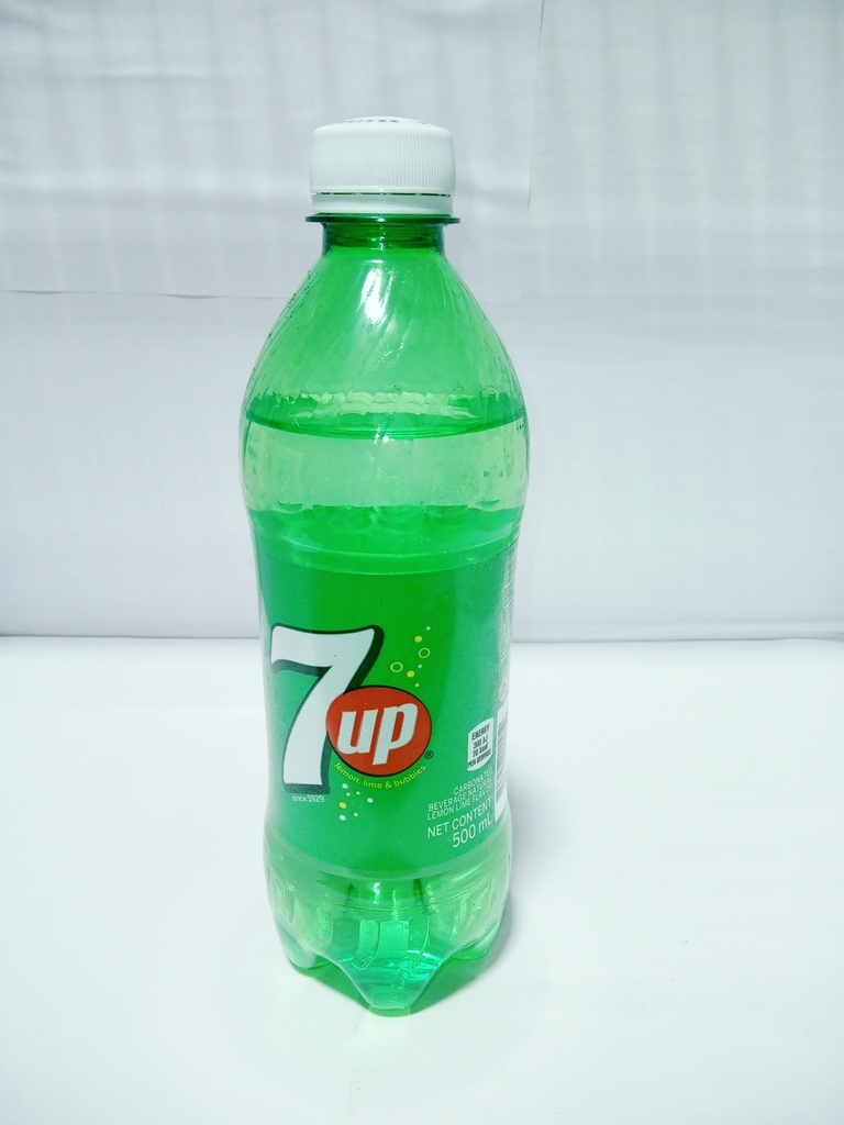 SEVEN UP, Soda, Plastic, 500 ml, Btl.